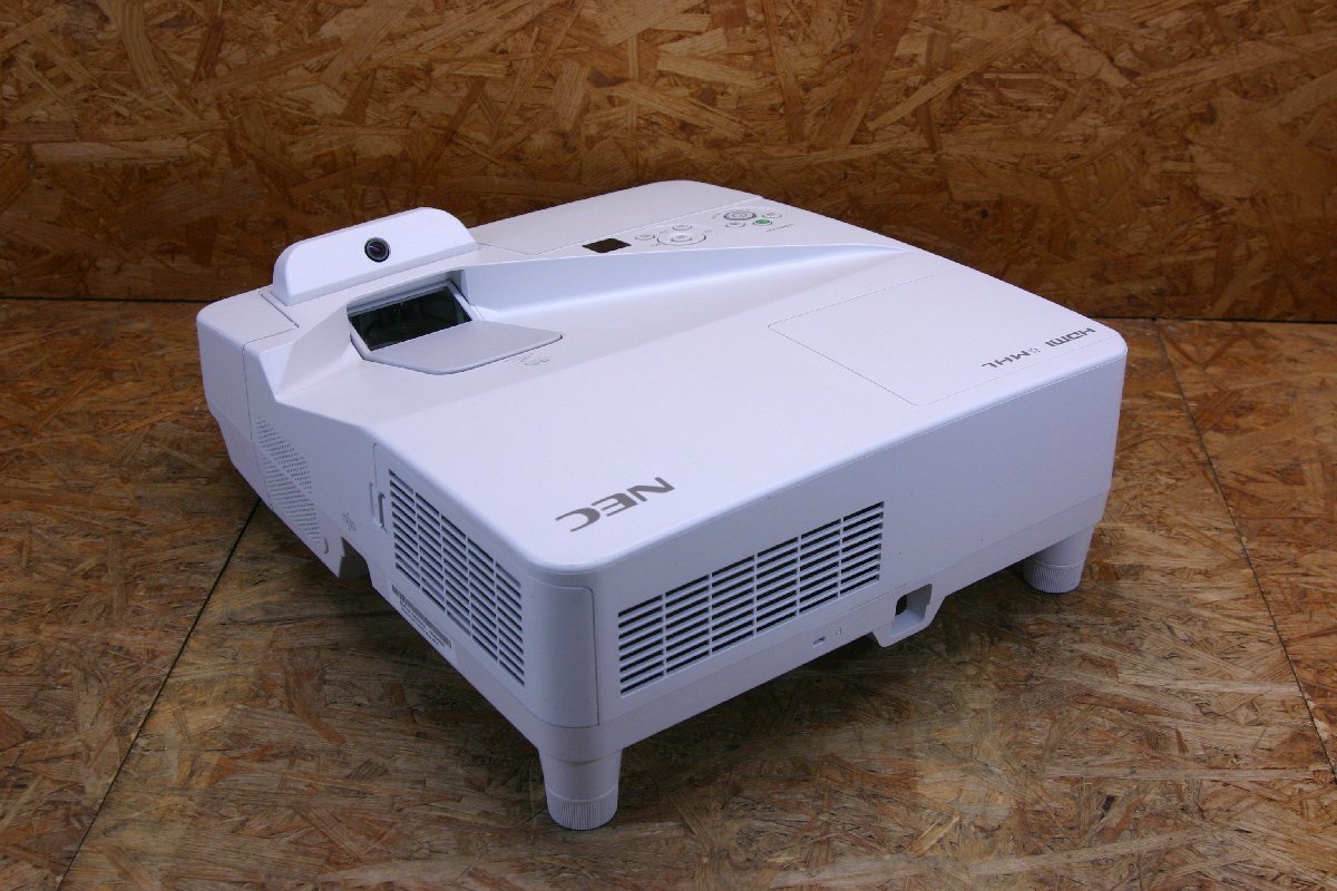 ◎NEC NP-UM352WJL 超短焦点プロジェクター 輝度3500lm 三原色液晶