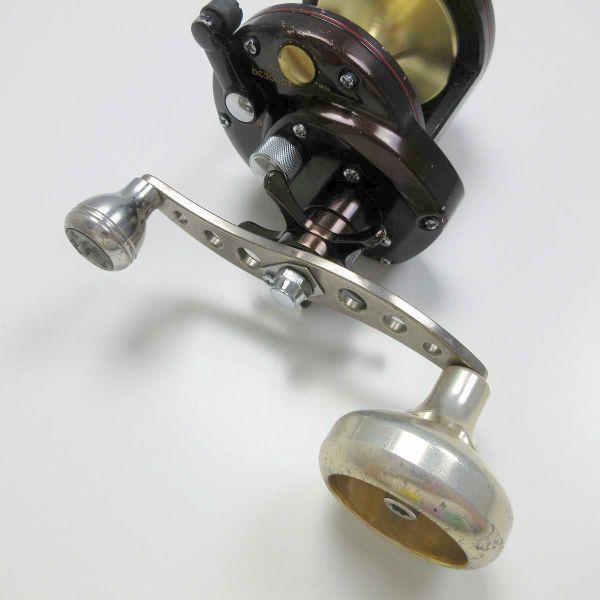 シマノ 3000T 海魂 釣武者 パワーハンドル 石鯛 DC ジャンク ／管理 海