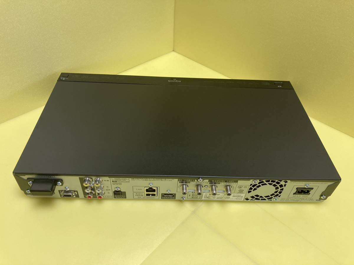 SHARP シャープ BDレコーダー BD-T1700 3番組同時録画 HDDは交換中古品