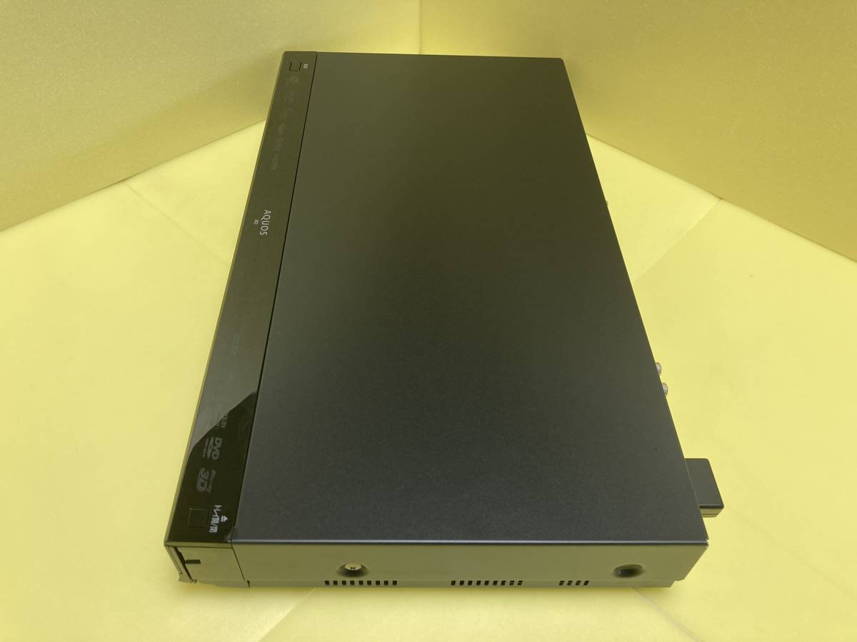 SHARP シャープ BDレコーダー BD-T1700 3番組同時録画 HDDは交換中古品