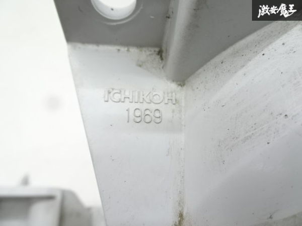 ダイハツ 純正 S321V S331V ハイゼット カーゴ 後期 ハロゲン ヘッドライト ヘッドランプ 左 左側 助手席側 ICHIKOH 1969 訳有品 棚14-1