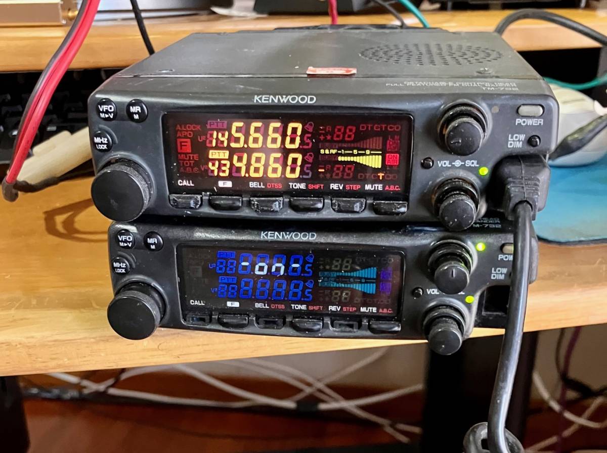 KENWOOD TM-732 (2 個 ジャンク） KENWOOD TM-732 ジャンク ①ジャンク