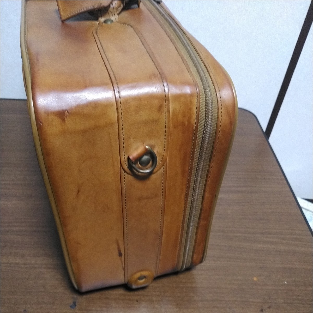 希少Hartmann スーツケース ヌメ革 キャメル 希少Hartmann スーツ