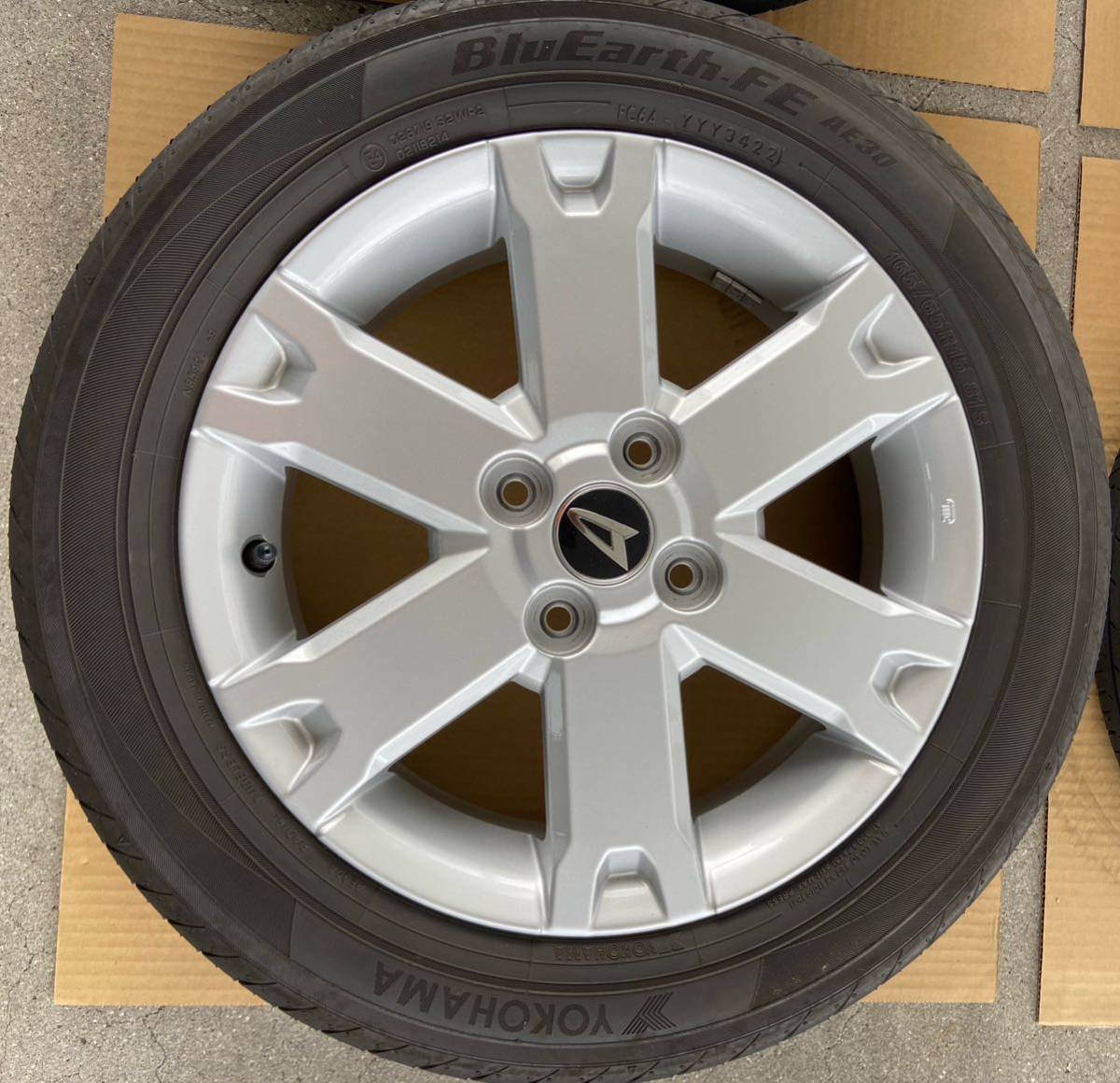 タフト純正ホイール 15インチ4本セット （中古ホイール未使用 