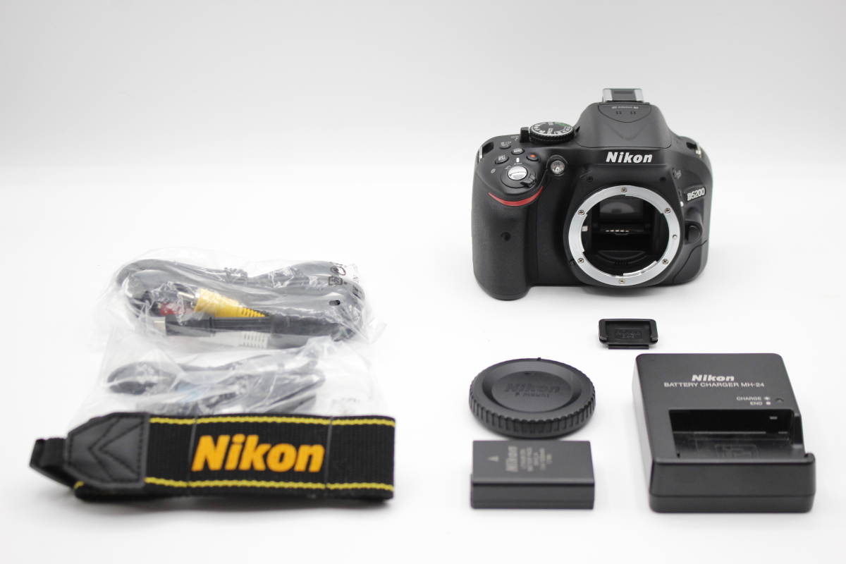 新品級◇Nikon ニコン D5200 ボディ◇シャッター回数6903回のみ♪‐09 