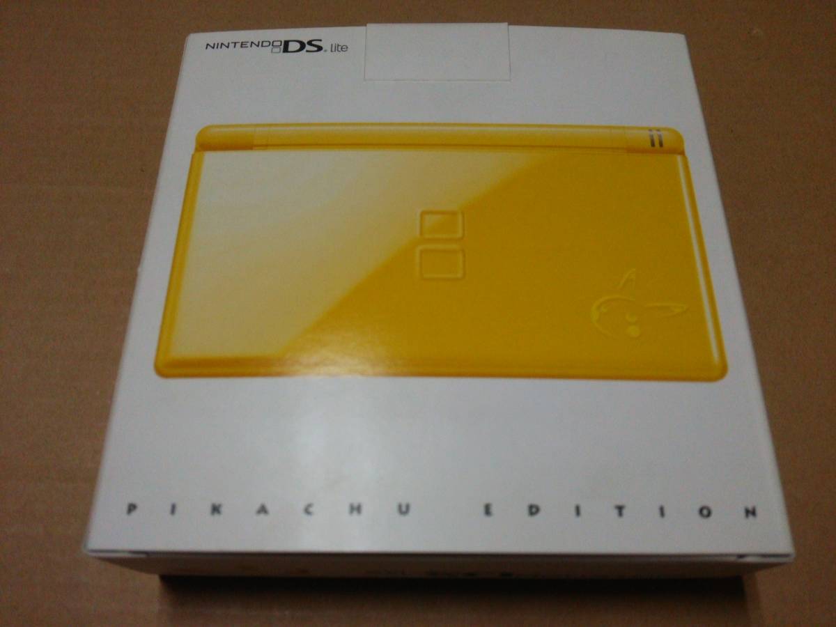 ピカチュウ ピカチュウエディション ニンテンドーDS lite 本体 
