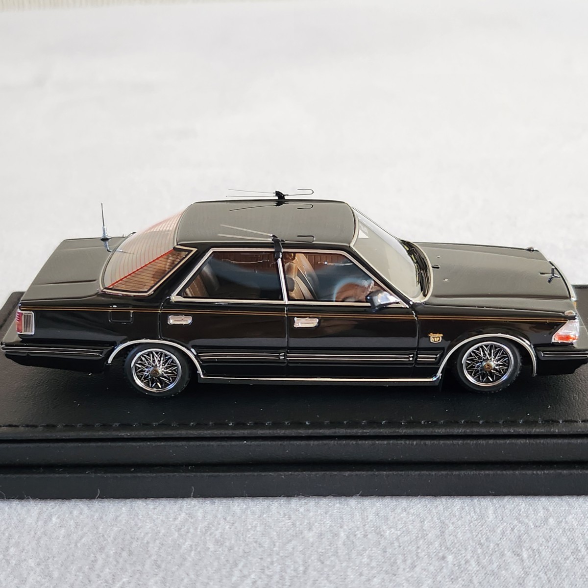 イグニッションモデル ignition model 1/43 Y30セドリック ブロアムVIP