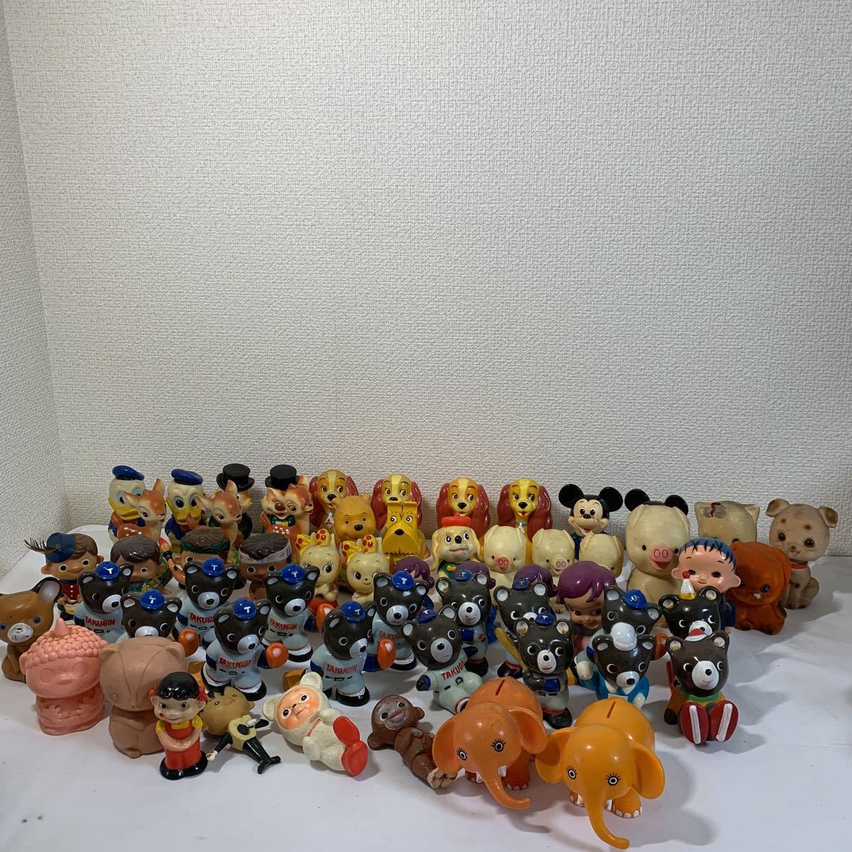 猫の貯金箱 猫の陶器貯金箱 CatChips Miyuki 吉澤深雪 有田焼