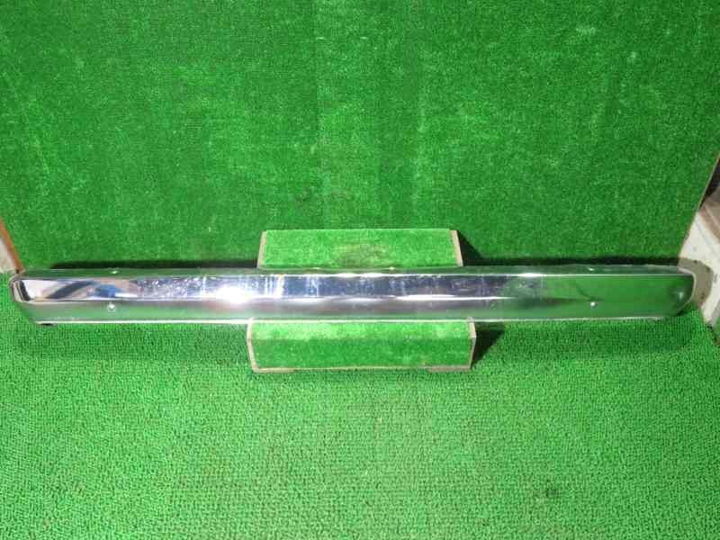 Y7015@サニーバン　VB310　A12　純正　リアバンパー　メッキ調　個人宅配送不可　希少/当時物/ダットサン/4MT