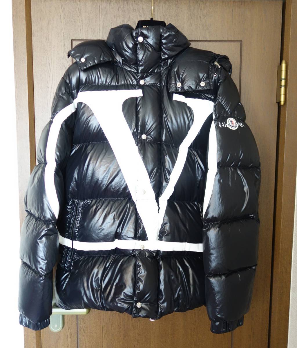 VALENTINO MONCLER コラボ ダウンジャケット MONCLER×VALENTINO Moncler Valentino コラボ ダウンジャケット