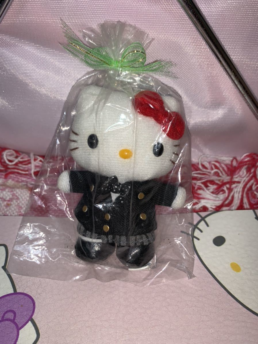 大阪限定、551蓬莱豚まんキティマスコットぬいぐるみ ハロー