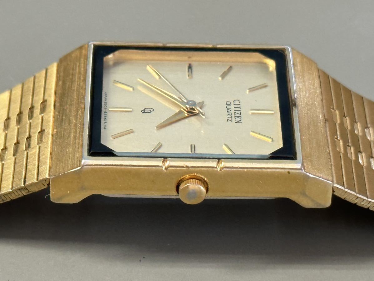 CITIZEN QUARTZ ゴールドカラー スクエアケース 腕時計　ビンテージ 1円〜◇CITIZEN シチズン QUARTZ クォーツ スクエア 6031-G03308