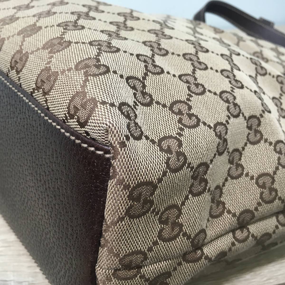 GUCCI(グッチ) ⁄ GGロゴキャンバストートバッグ⁄--⁄BRW 【5000円 