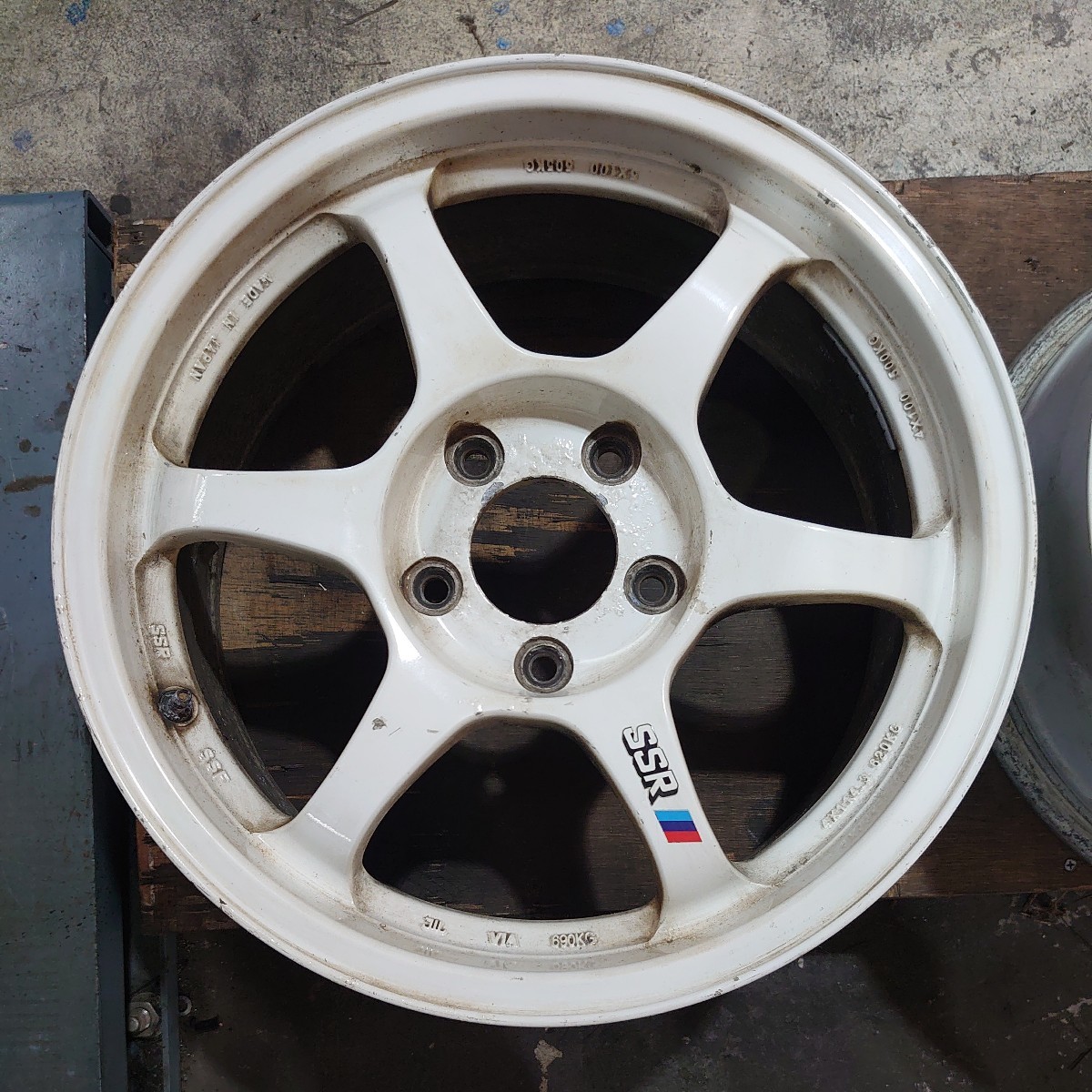 軽量 希少 SSR TypeC タイプC 2本 16インチ 5穴 7J 114.3 +30 コルト 
