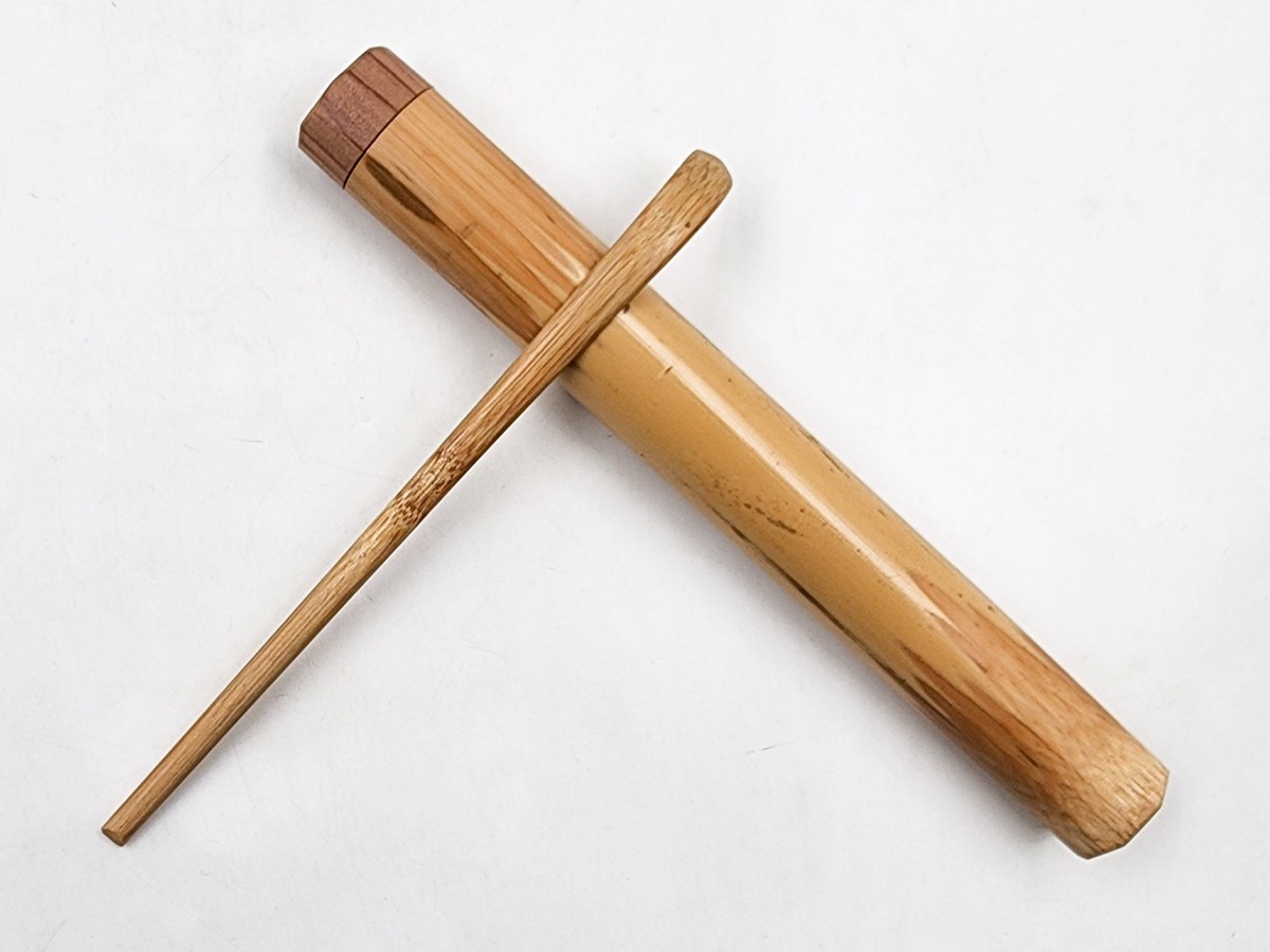 ≪茶道具≫ 大徳寺派 三玄院 【藤井誡堂】 白竹 茶杓 『銘 落葉』【宗