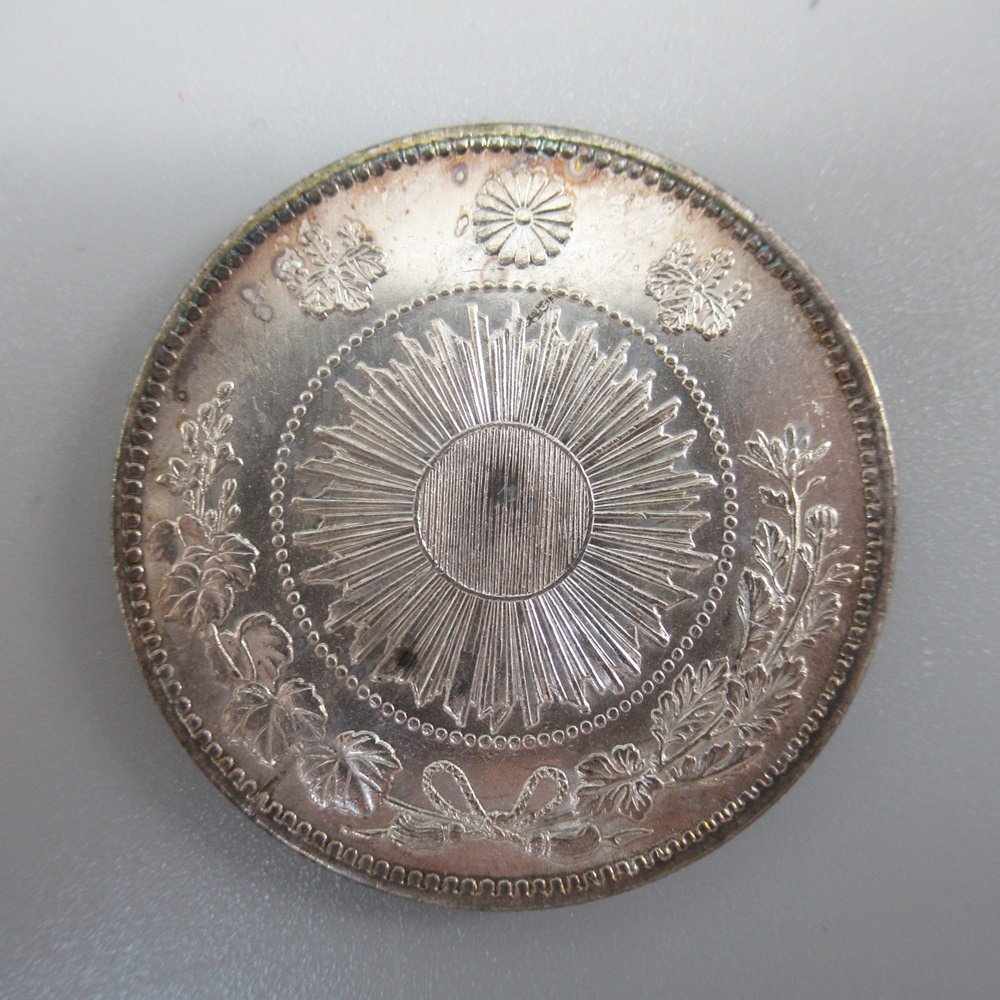 旧1円銀貨 明治3年 量目：約26.85g 古銭/一圓銀貨/円