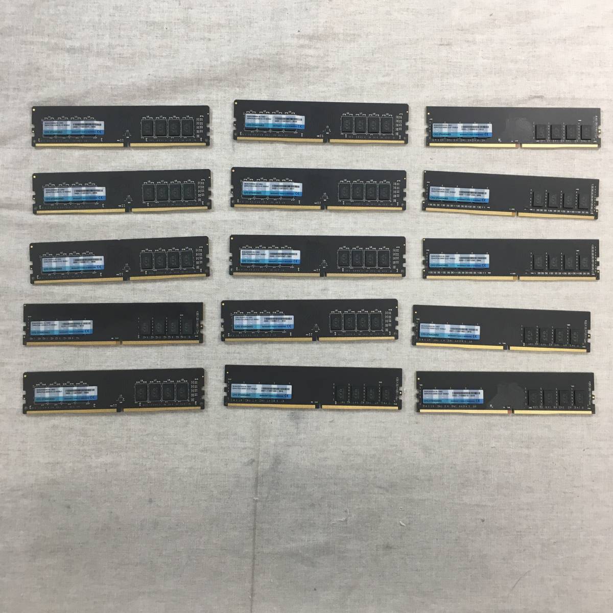 CFD販売 DDR5 4800 メモリ8GB×2(動作未確認) CFD販売 DDR5 4800 メモリ8GB×2(動作未確認) CFD販売 DDR5 4800 メモリ