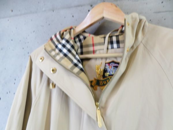 4001s26◇良品です◇金ボタン◇BURBERRYS バーバリー 裏地ノバチェック