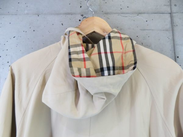 4001s26◇良品です◇金ボタン◇BURBERRYS バーバリー 裏地ノバチェック