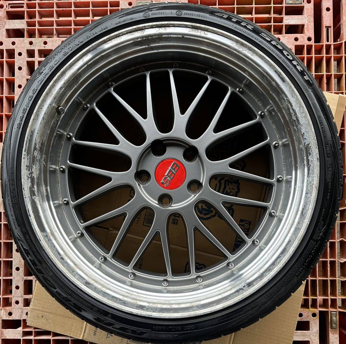 BBS LM type R20 ホイールセット20×8.5JJ+35/ 20×10JJ+40 PCD 114.3-5H 