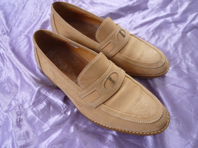 ★激安★イヴサンローラン★YSL★本物★ベージュ★高級★イブサンローラン★