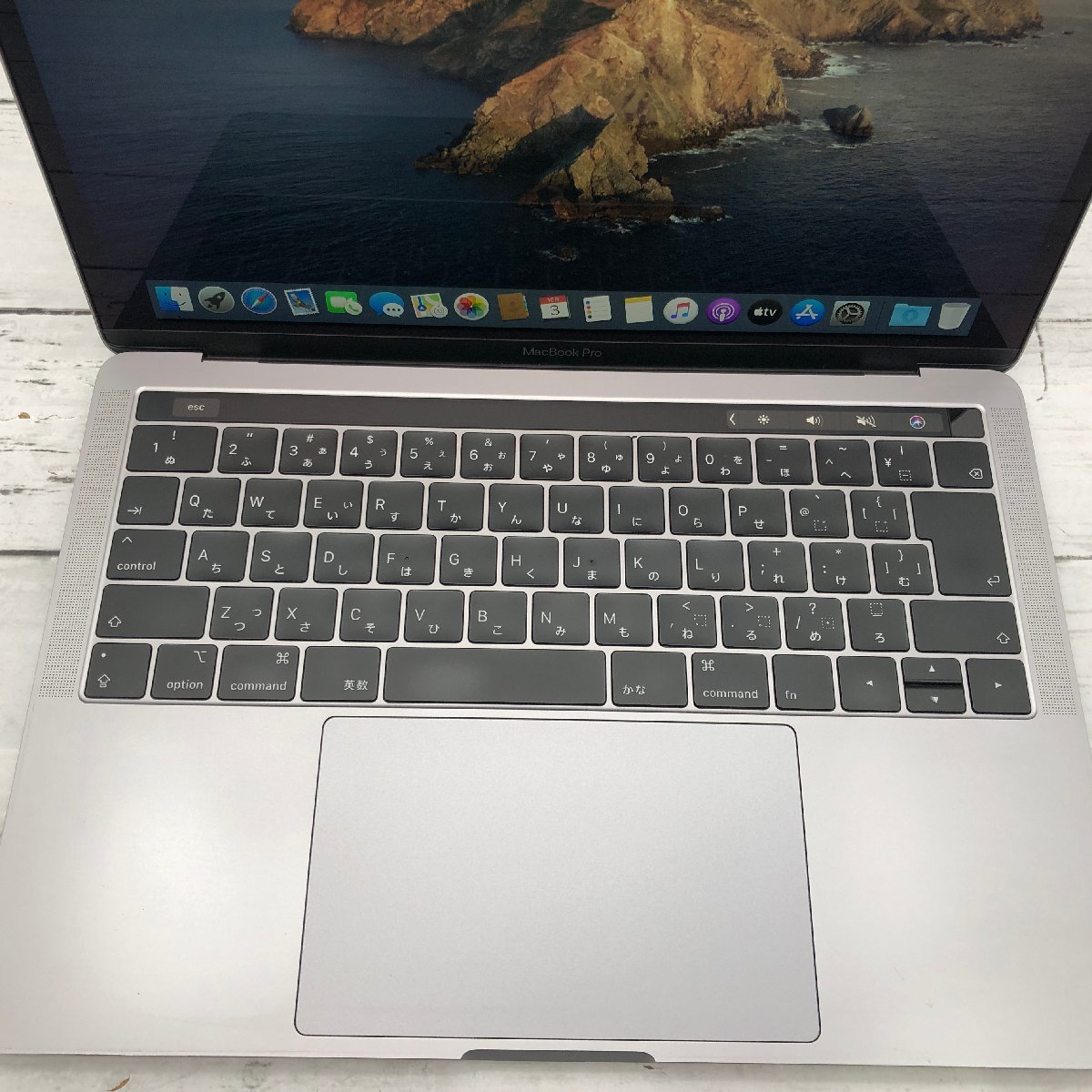 Apple MacBook Pro 13-inch 2018 Four Thunderbolt 3 ports Core i7