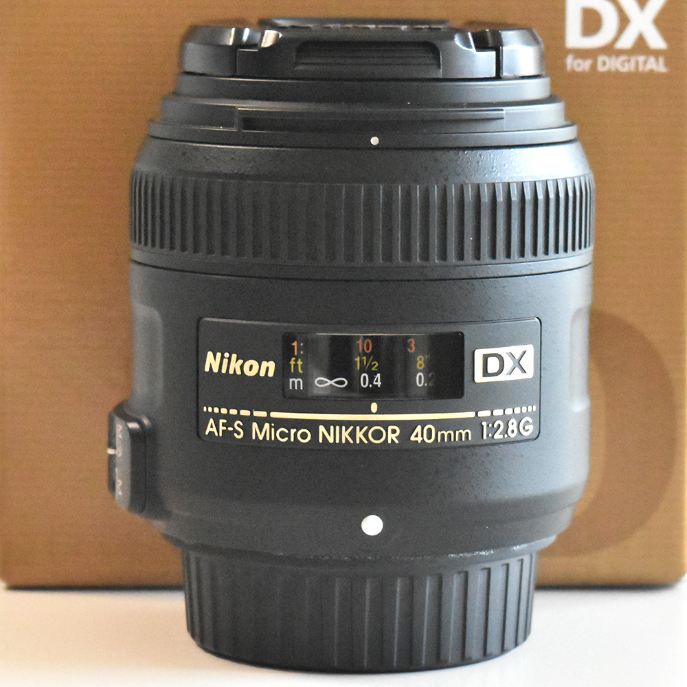 ★送料無料★美品★ニコン　AF-S DX Micro NIKKOR 40mm f/2.8G　マイクロレンズ　中古品　説明書/元箱付き