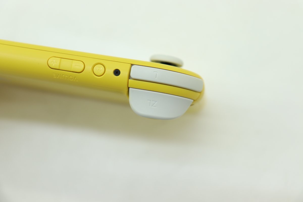 25MA○Nintendo Switch Lite イエロー 動作確認済み ver.16.1.0 任天堂