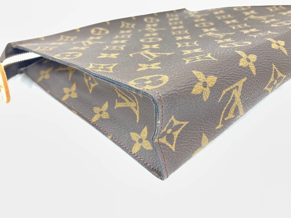 LOUIS VUITTON ルイヴィトン モノグラム ポッシュトワレット26 M47542