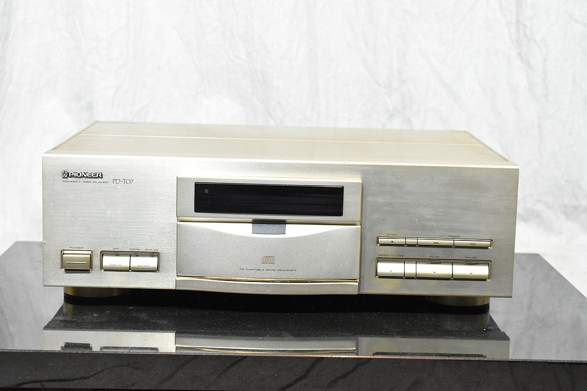 PIONEER パイオニア CDプレーヤー PD-TO7 : PIONEER パイオニア PD-T07