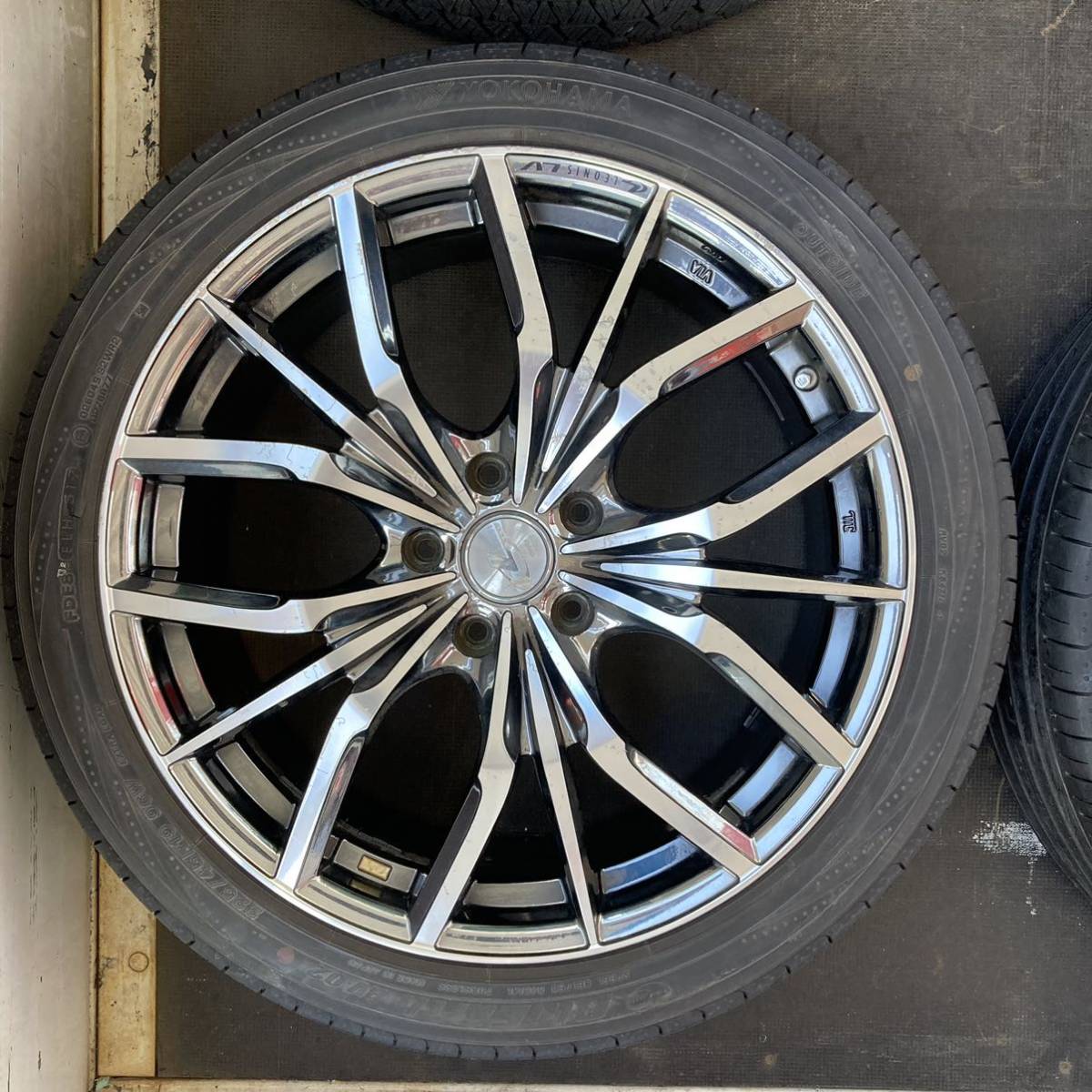 WEDS LEONIS ウェッズ レオニス 19インチ 8J+50 5x114.3 225/45R19 