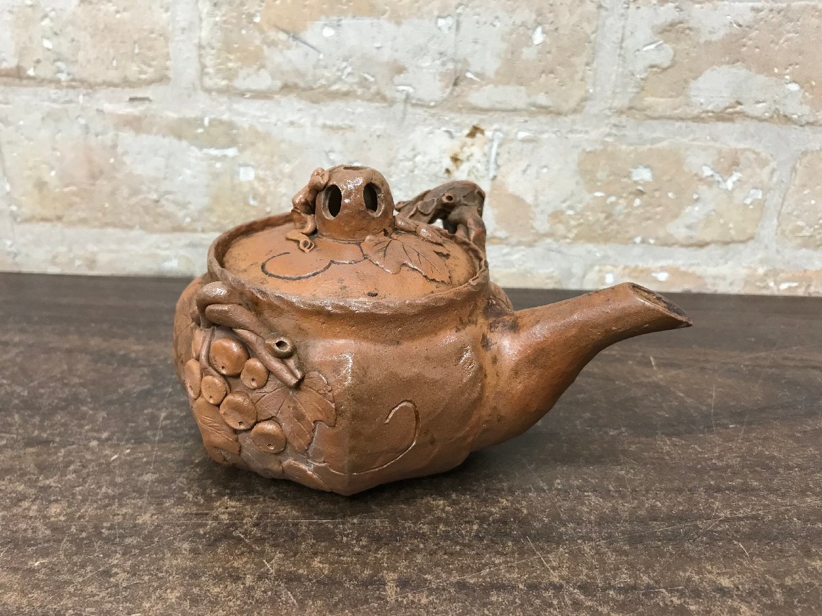爆買い，限定セール 萬古焼 急須 田嶋勝三 蛙 茶器(萬古)｜売買されたオークション情報、yahooの商品情報をアーカイブ公開 - オークファン 萬古