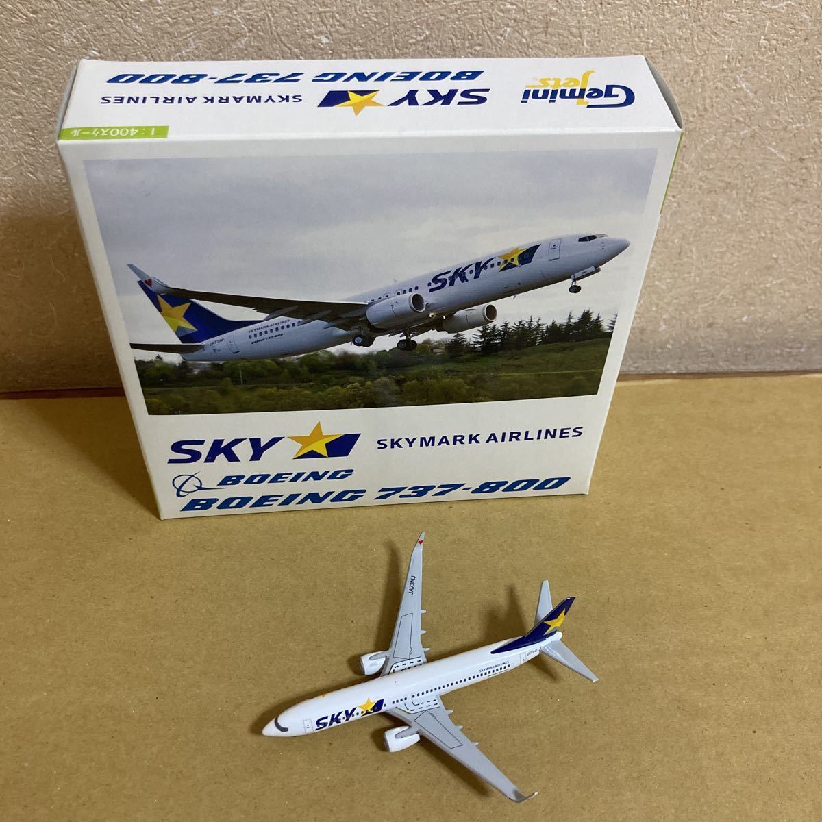 □Gemini Jets 1/400 スカイマーク B737-800 JA73NJ【中古品