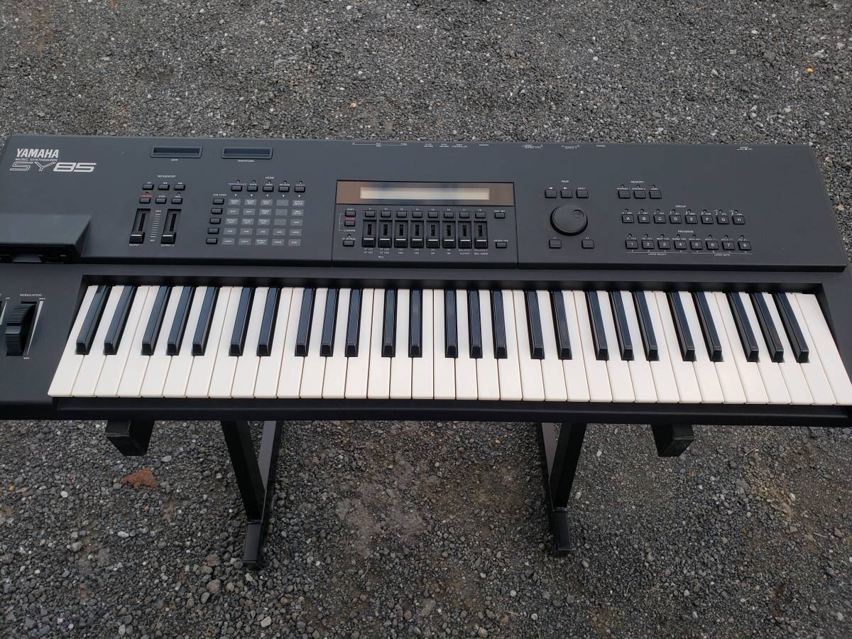 YAMAHA SY85、ハードケース、説明書付き 内容:音出し確認済み 【公式通販】