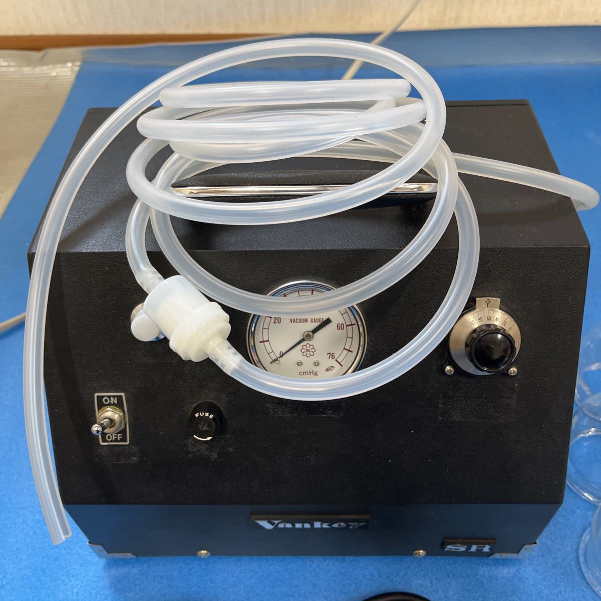 バンキーSR（真空浄血治療器)吸玉吸引器、ガラスカップ付き、整備品