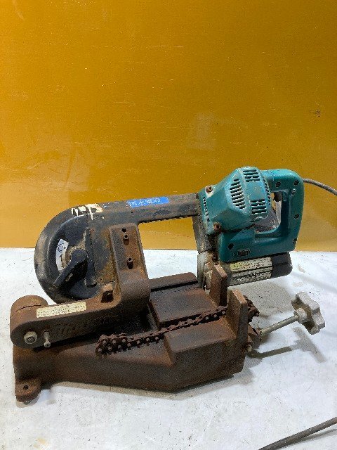 【1円スタート！】makita マキタ 6型ポータブルバンドソー モデル2106 切断機 刃無し 動作良好 その2