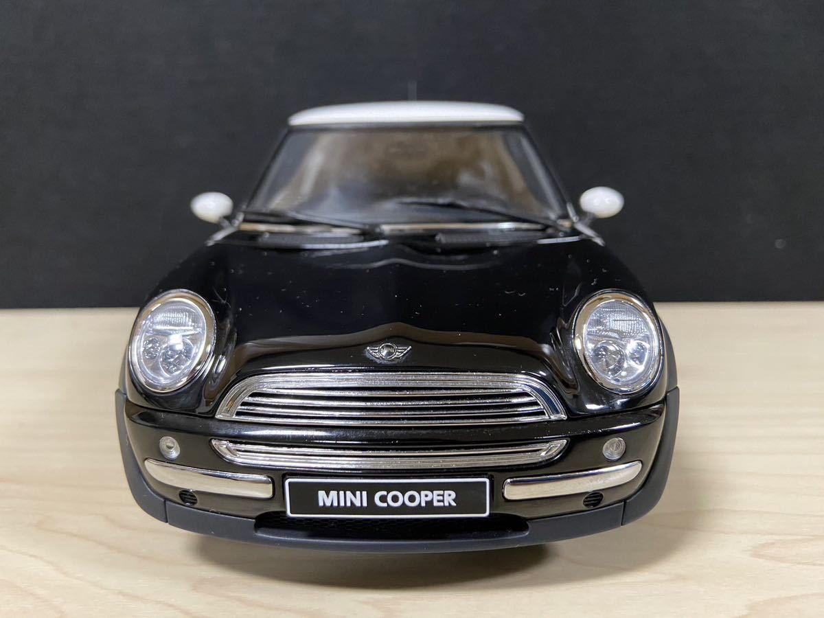 Cooper Mini 1:18 S 1⁄18 | Scale Diecast AutoArt Model MINI AUTOART
