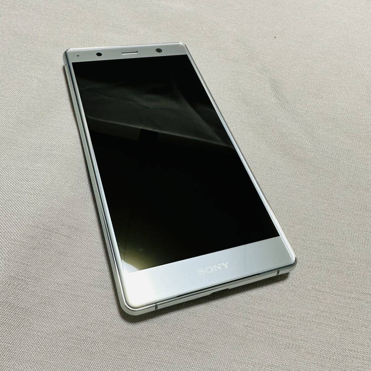 Xperia XZ2 Premium SOV38 64GB クロムシルバー Xperia XZ2 Premium