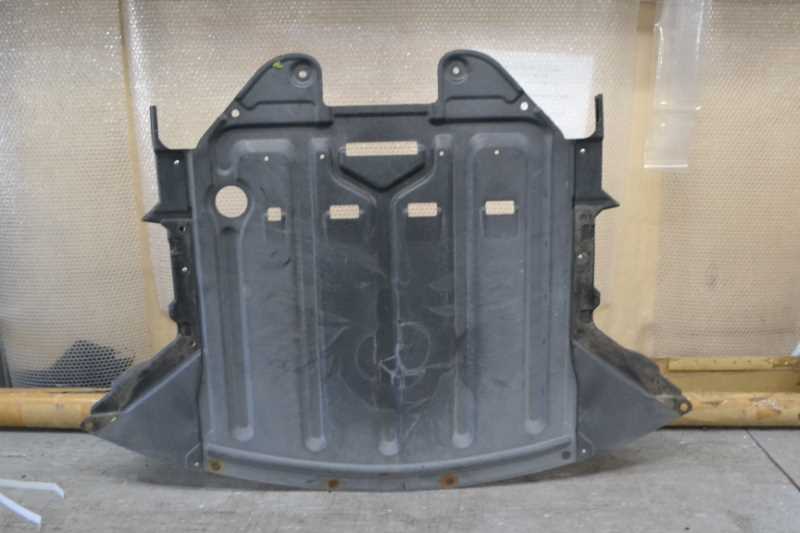 RX-8 前期(SE3P) 純正 破損無 取付OK エンジンアンダーカバー F151-56110 / F151-56-110D k076357