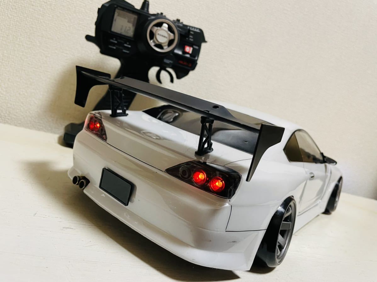 送受信機付セット 1/10 ヨコモ S15 シルビア LED付ヨコモ ドリパケ
