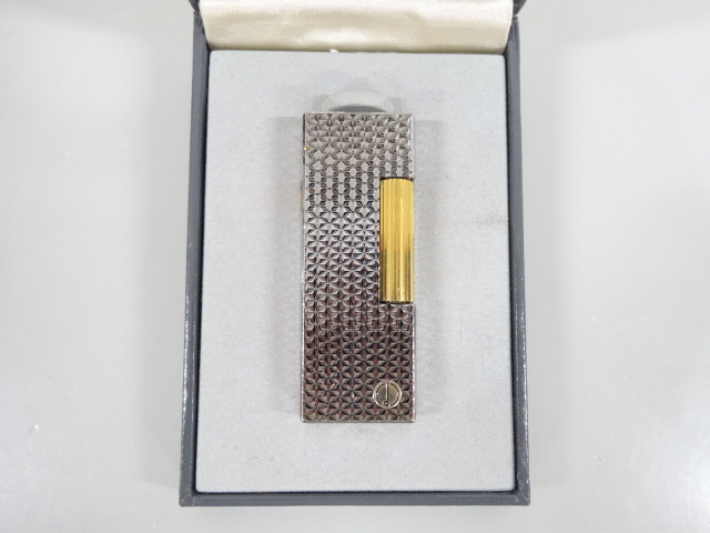 驚きの破格値，100%新品 dunhill ダンヒル コンビ ローラー ガス ライター シルバー ゴールド 銀 金 火花確認済み(ダンヒル)｜売買されたオークション情報、yahooの商品情報をアーカイブ公開 - オークファン ダンヒル