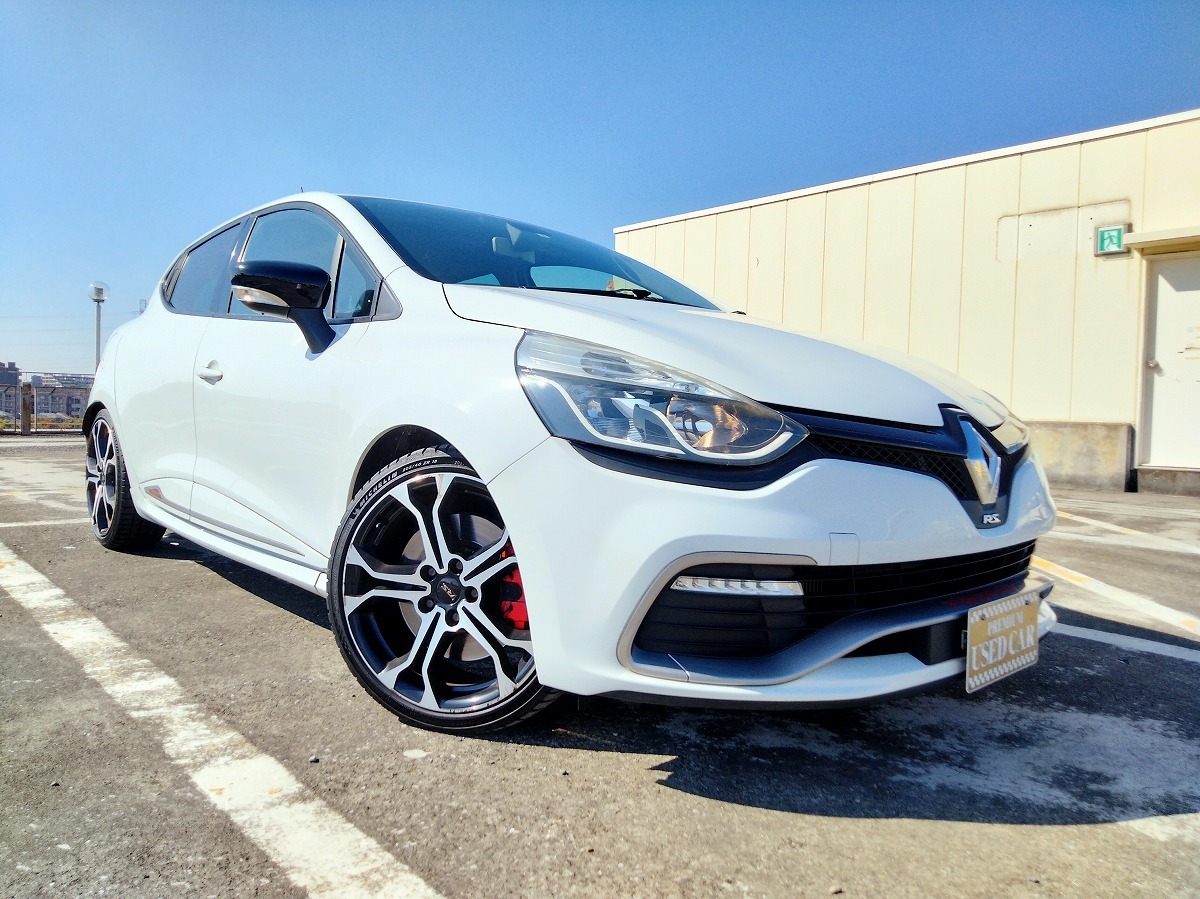 ◎29年　ルーテシア RS スポールトロフィ- 車検 令和6年6月　走行87000㌔ 220PS 1.6直4ターボ メモリーナビ＆地デジ 即乗りOKです！_1