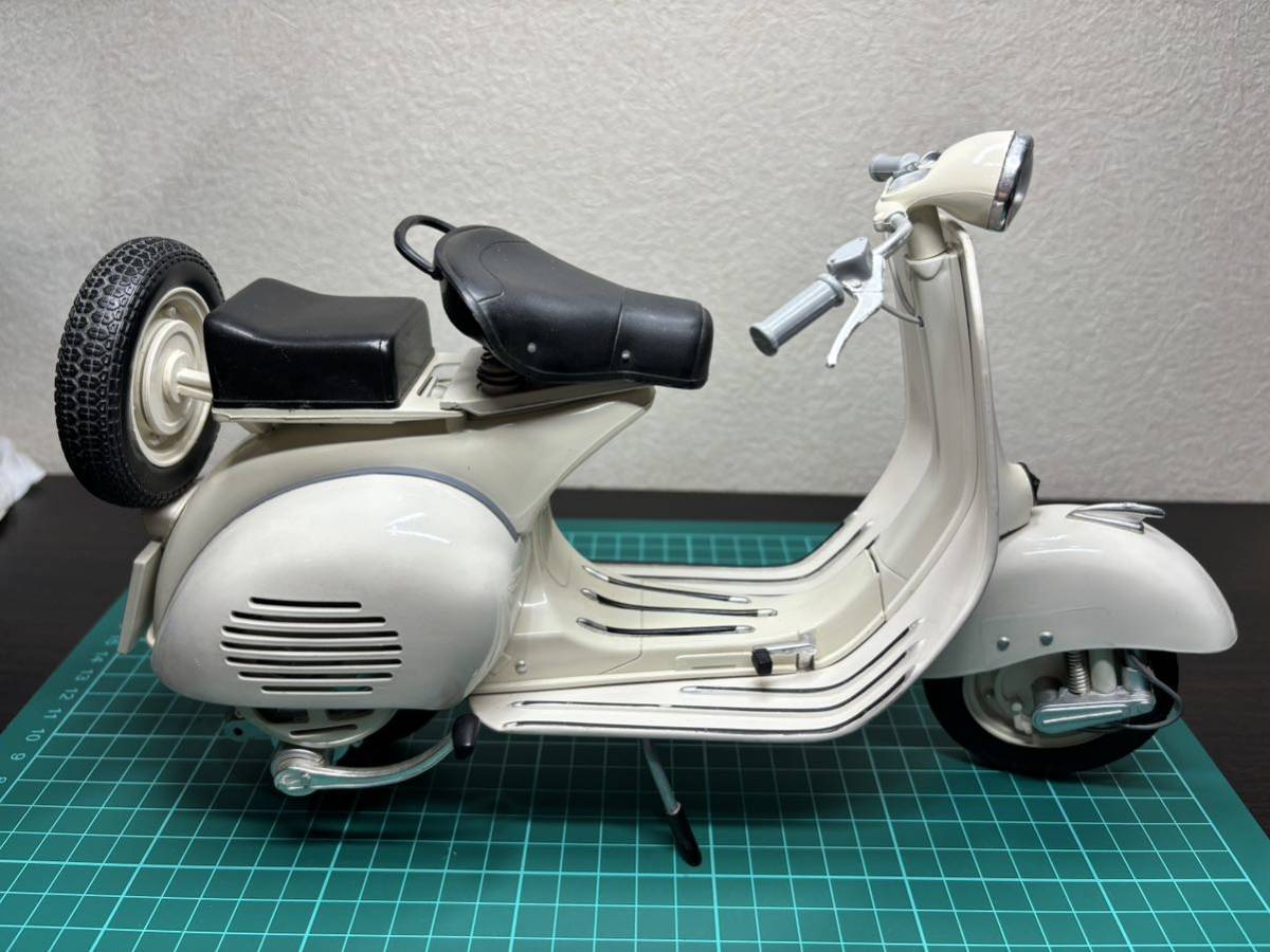 NewRay 1/6 ベスパ 1955 Vespa 150 ニューレイ 写真もがすべてです