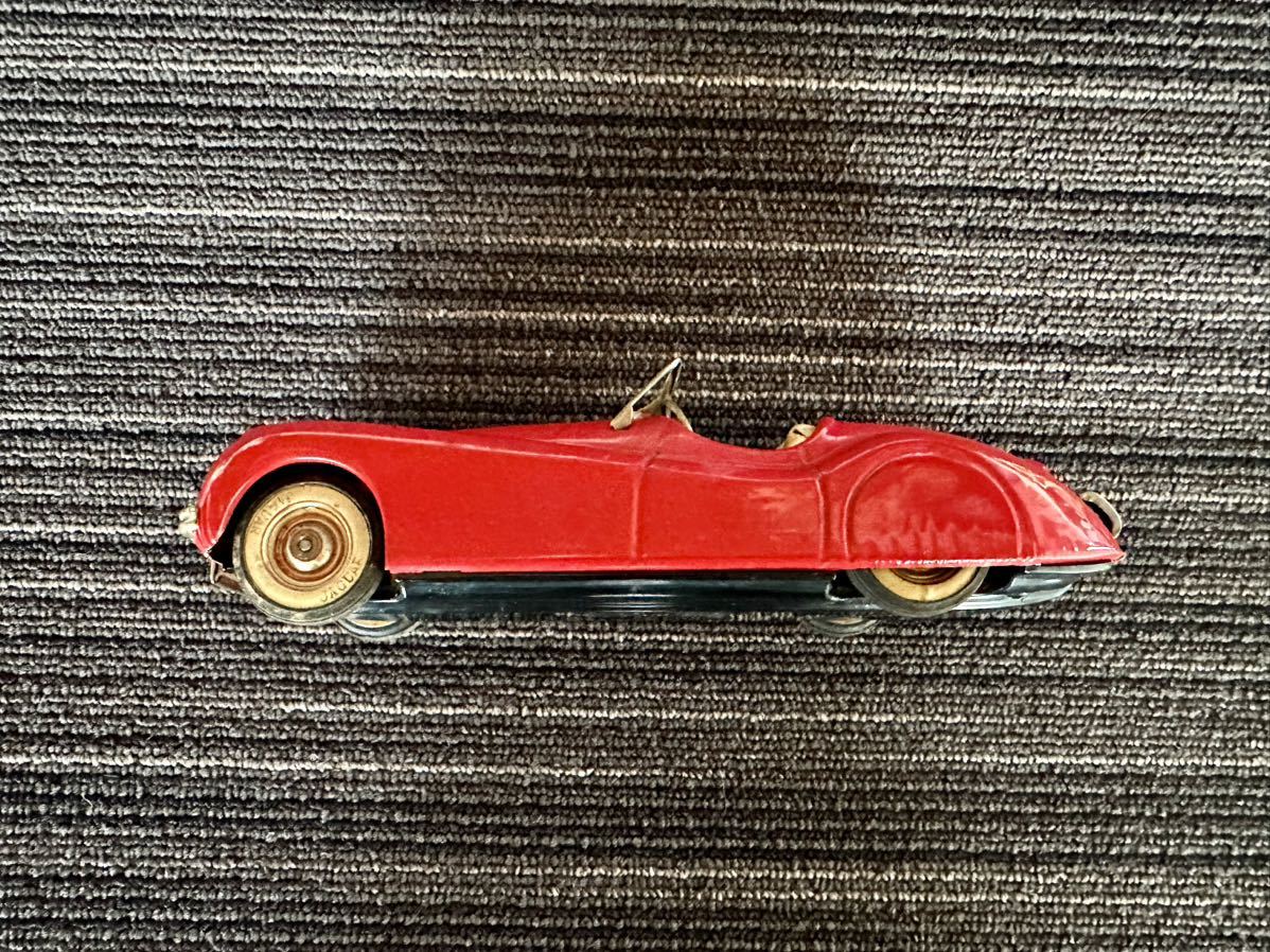 toy car 箱無 米澤 三陽(旧トミー)ジャガーXK120赤ブリキtin car箱