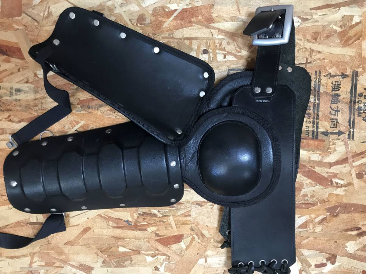 カドヤ KADOYA 希少レッグプロテクター バトルスーツ サイズF おまけ 