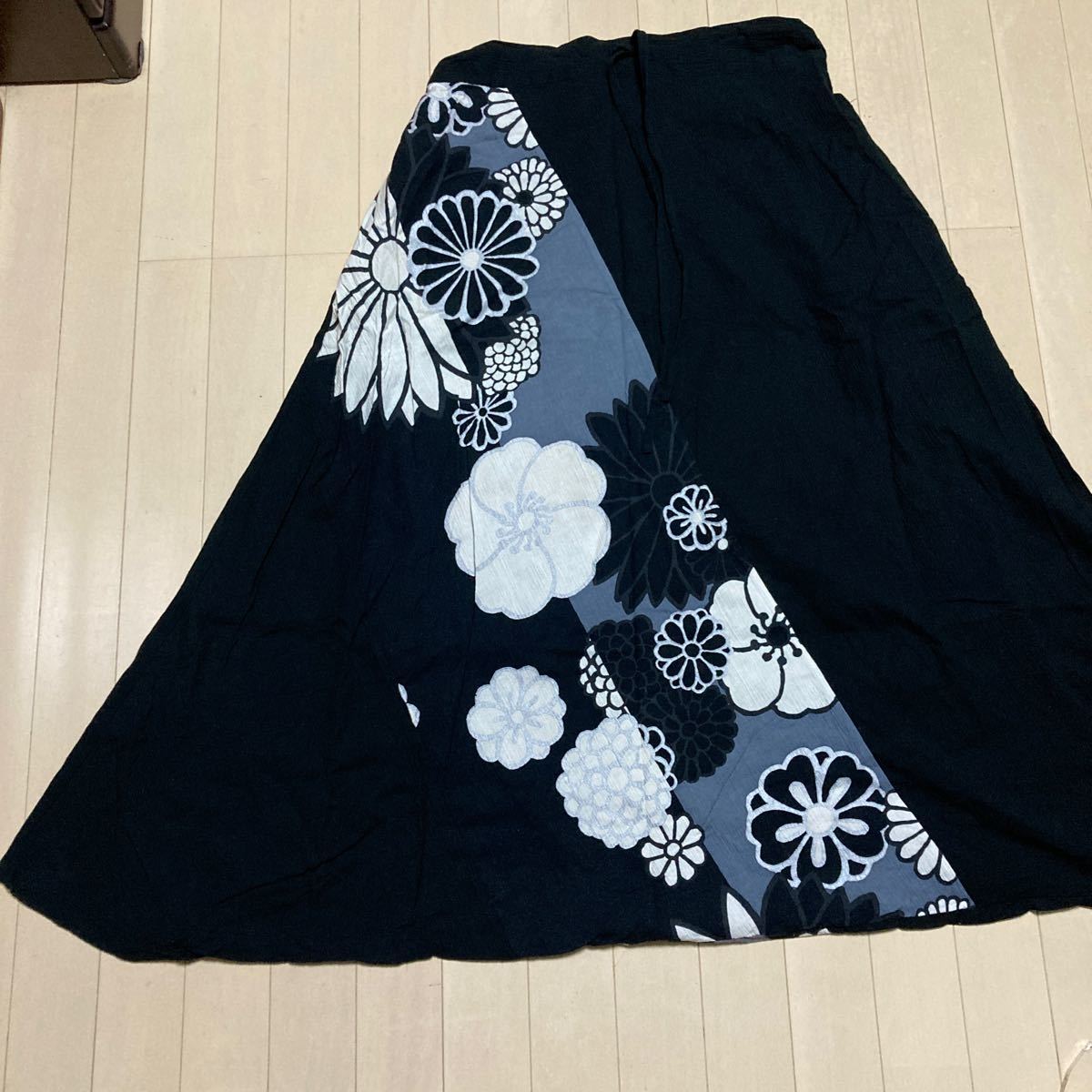 SOU・SOU 高島縮サーキュラー 富士 金襴緞子 黒XL