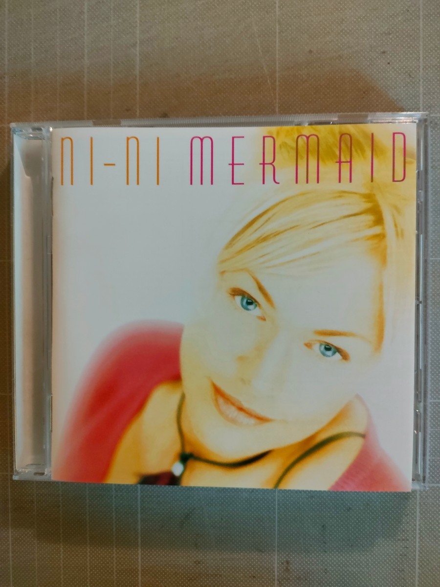 NI-NI MERMAID ニニ/マーメイド