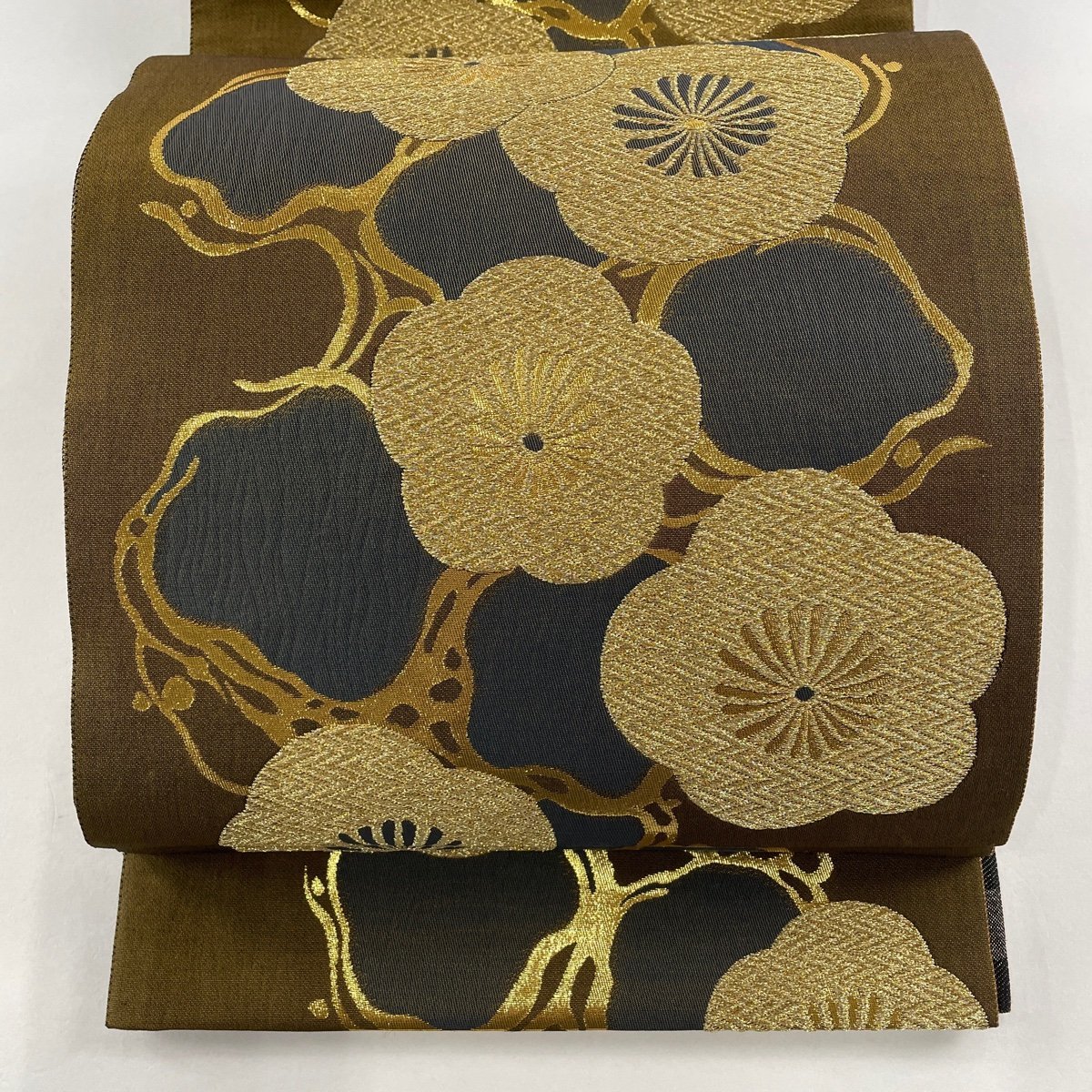 袋帯 美品 秀品 梅 金糸 箔 焦茶色 六通 正絹 【中古】 美品