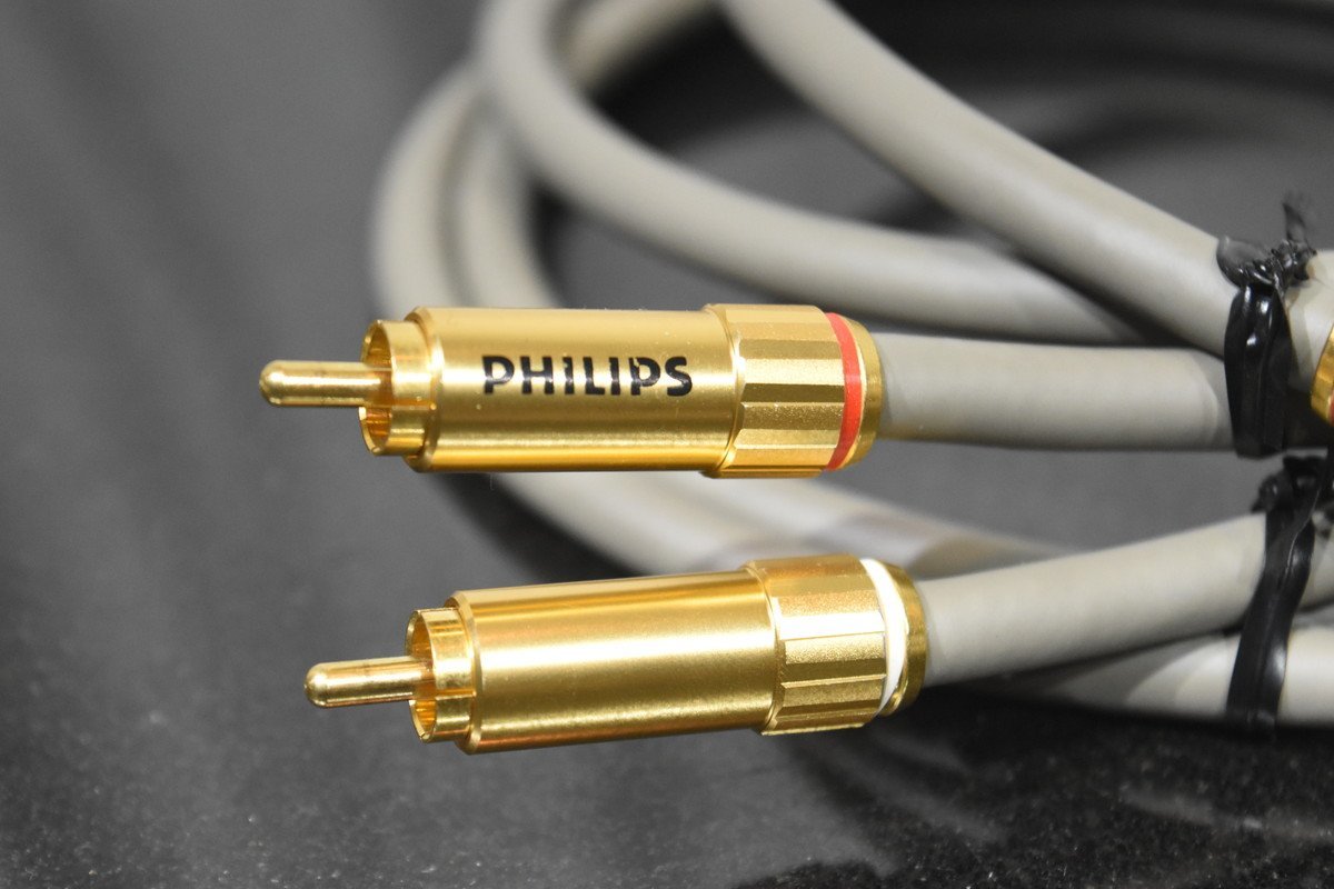 オーディオ機器 PHILIPS フィリップス RCAケーブル 2本組ペア 100cm
