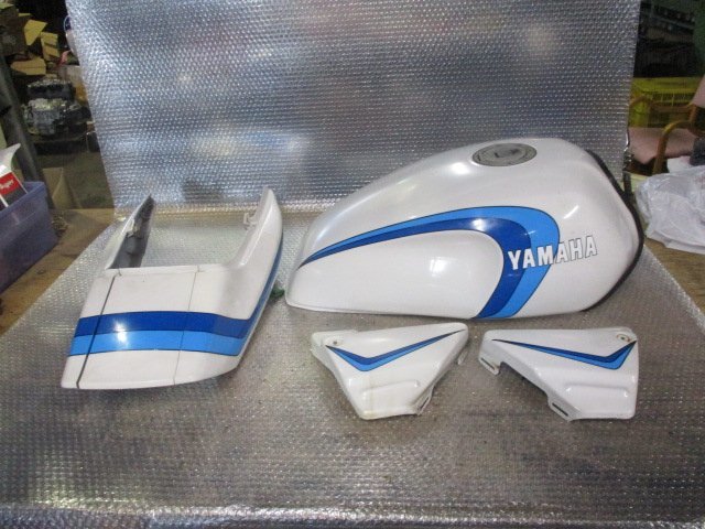 XJR400r外装セット タンク サイドカバー テール 破格 要確認 A5AC09